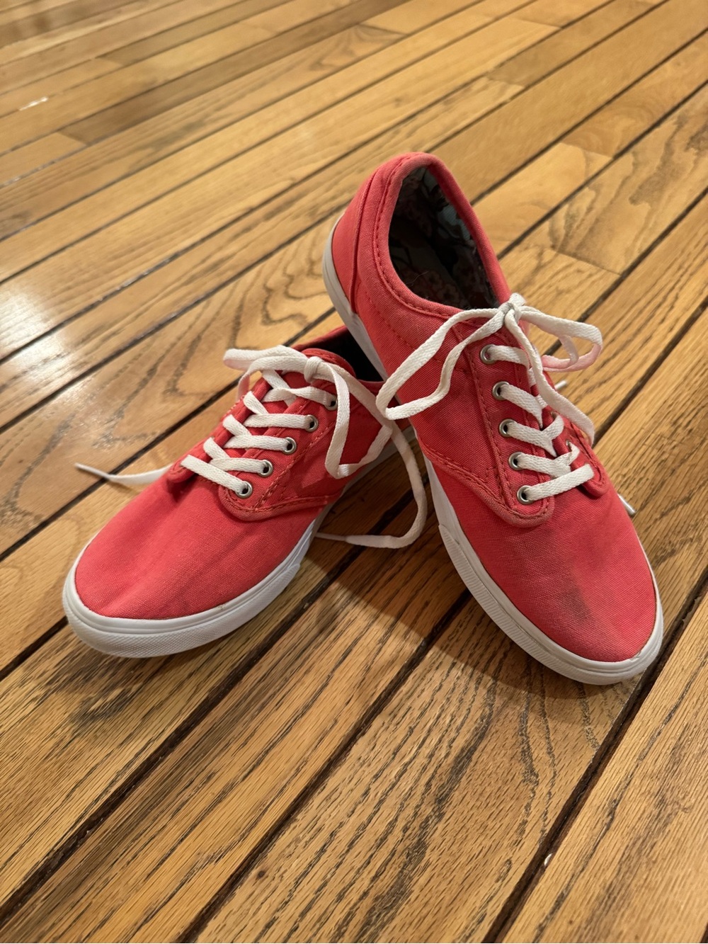 Vans Coral Red Canvas Sneakers with White Laces - Picture 3 of 10